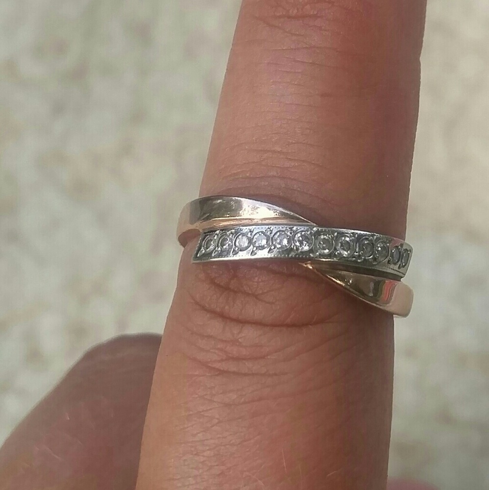 14k (585) rose gold diamond ring